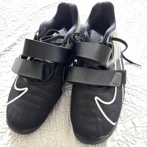 Nike Romaleos weightlifting shoes men’s 9